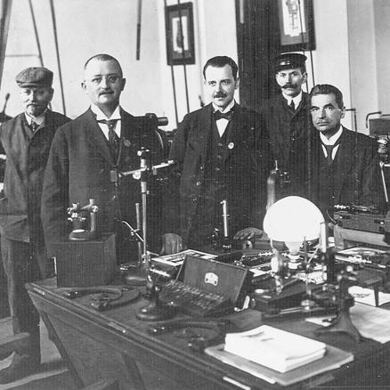 Fondazione del “Reparto Misurazioni di precisione ZEISS”