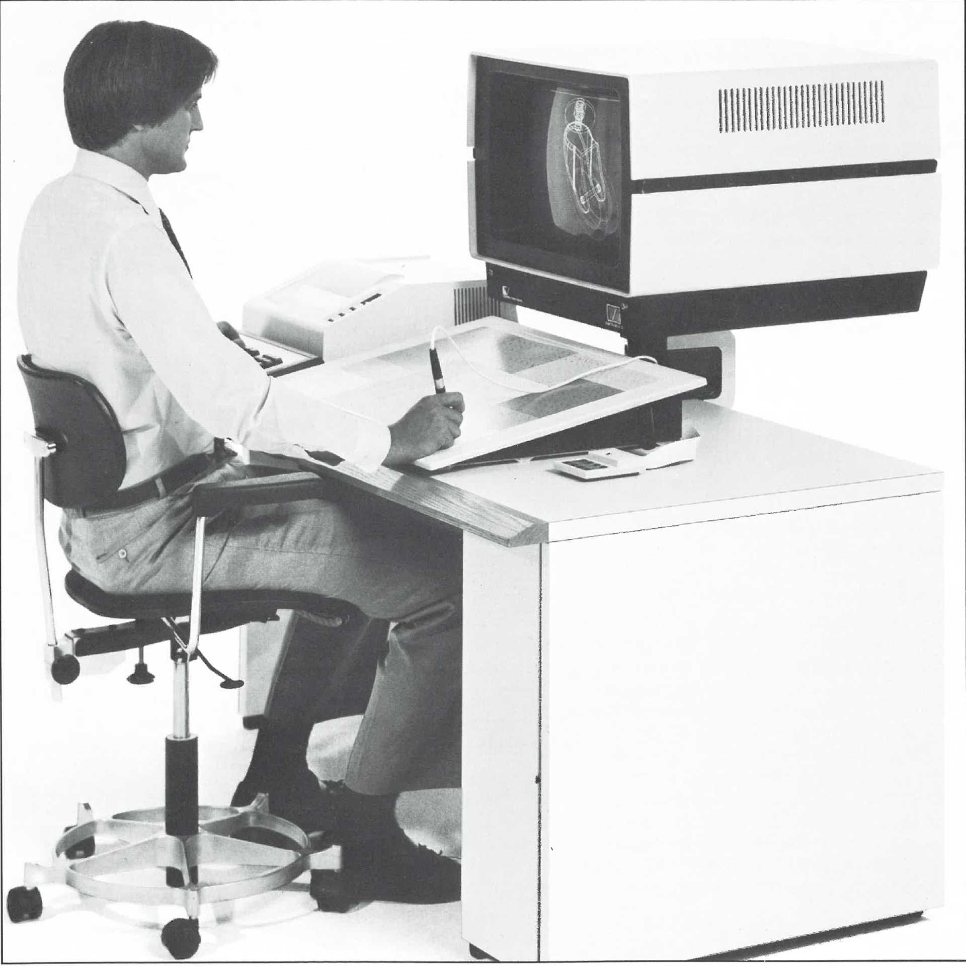 Prima programmazione CAD di procedure di misura CNC utilizzando il modello di componente memorizzato.