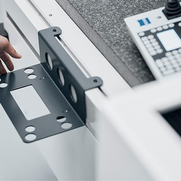 Supporto del pannello di controllo, disposizione degli interruttori e design sottile 