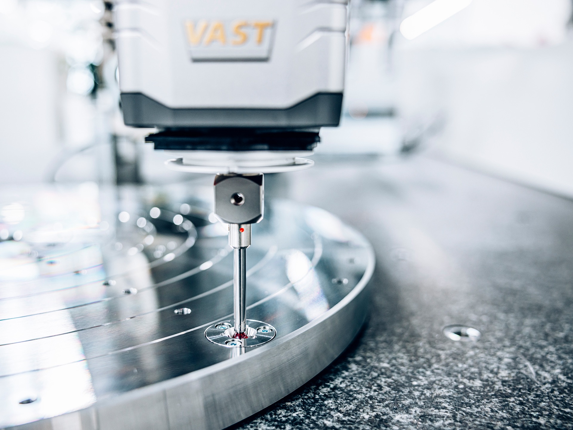 Definizione dell’asse della tavola girevole da parte di ZEISS VAST Rotary Table Axis (ZVRA)
