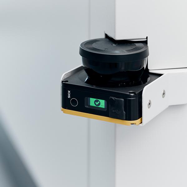 Laser scanner di sicurezza e certificazione DGUV