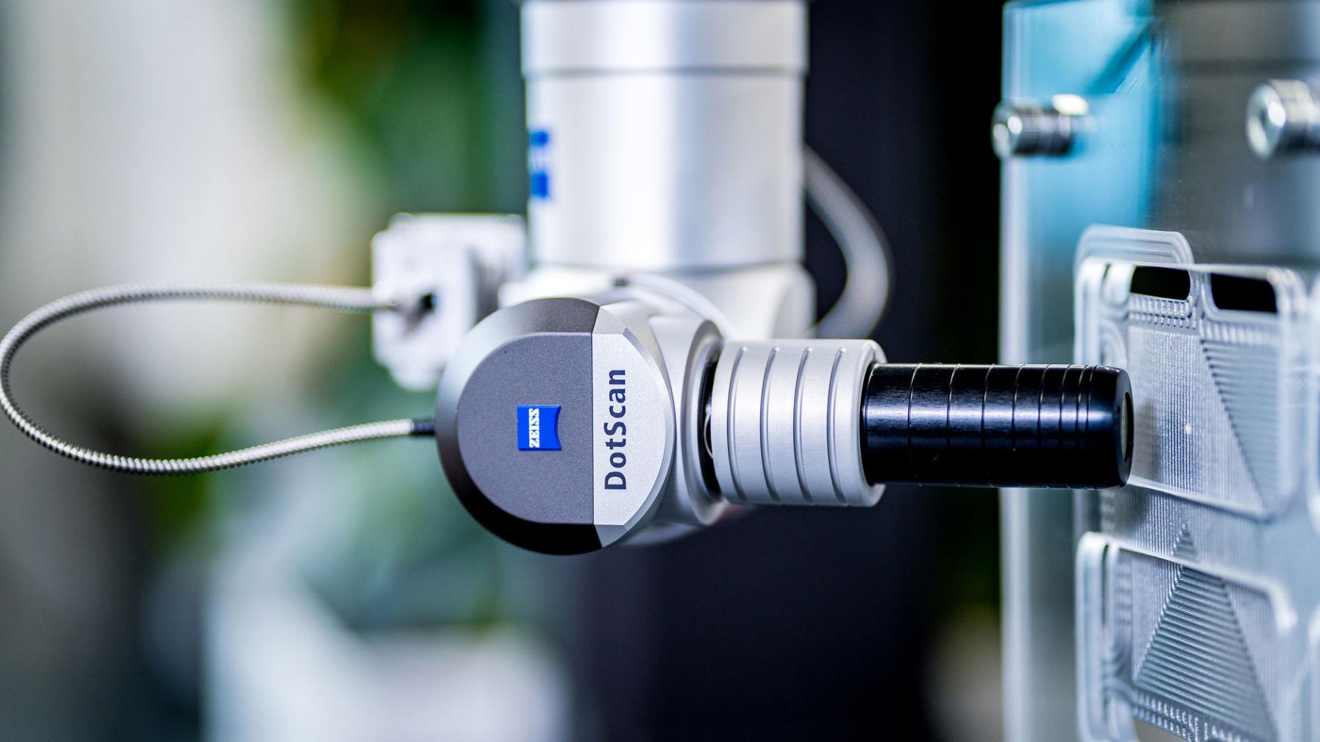 ZEISS DotScan: Sensore ottico per catturare superfici a forma libera
