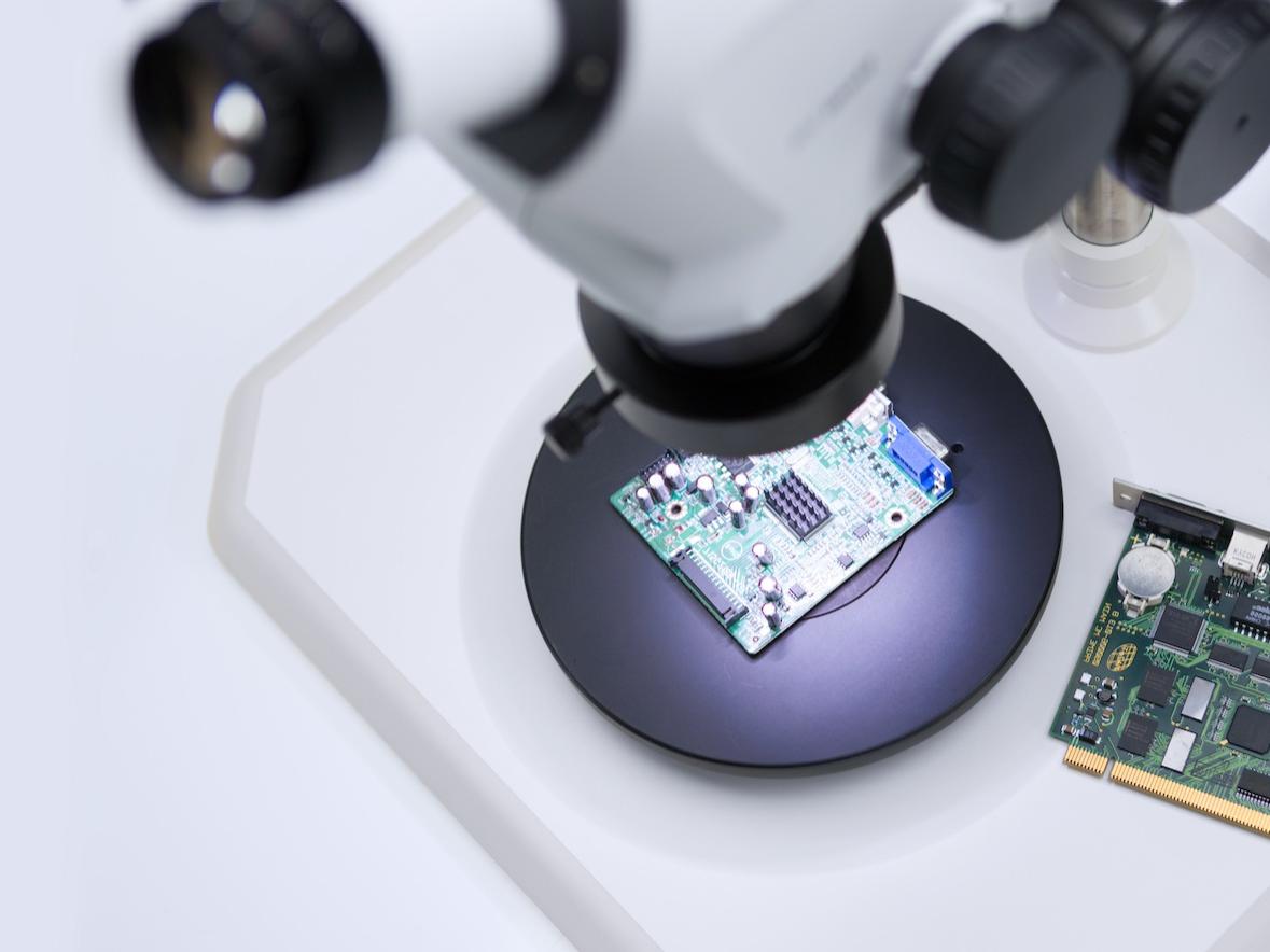 Soluzioni ZEISS per l’analisi ottica.