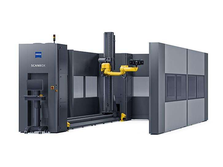 In questa macchina di misura ottica 3D, il sensore ad alta velocità cattura pezzi particolarmente grandi e pesanti come i pannelli laterali con una dimensione massima di 6000 x 1250 mm.