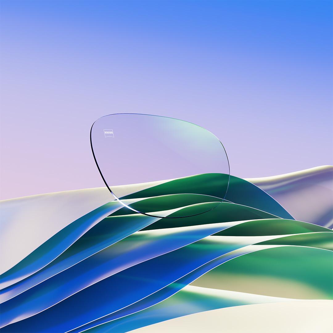 Immagine di ZEISS DuraVision Chrome UV con un riflesso residuo verde.