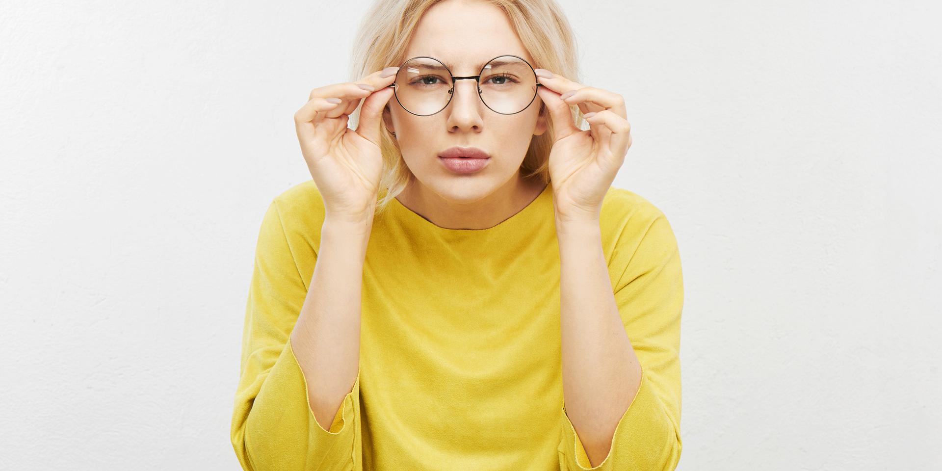 I trattamenti delle lenti per occhiali dovrebbero idealmente essere in grado di fare qualsiasi cosa