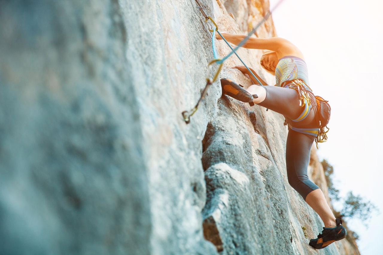 Un buon paio di occhiali sportivi deve soddisfare i seguenti requisiti