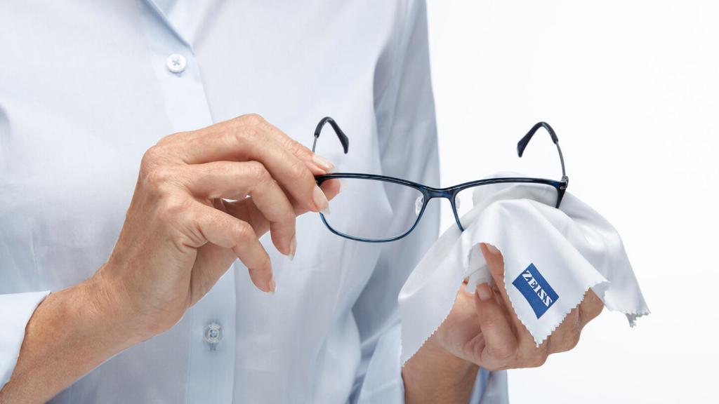 Zeiss Spray Per La Pulizia Degli Occhiali Con 240 Ml | Confronta - Foto 10