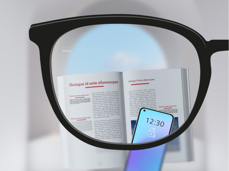 Immagine delle lenti monofocali ZEISS SmartLife con uno smartphone, un libro, e la lente completamente chiara.